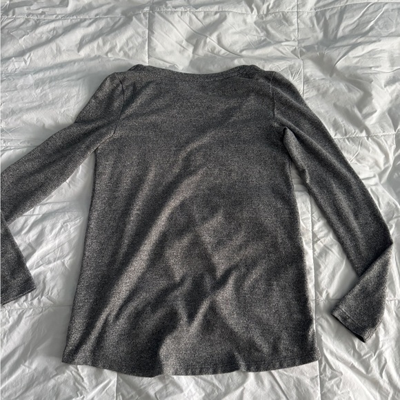 American Eagle Gray Long Sleeve Soft Knit Tee Top - Size XSmall - Picture 7 of 11